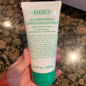 Kiehl’s Cucumber Cleanser 5 oz Brand New